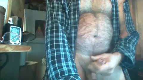 Snapshot of heeler66 chatting on 12-20-24, 04:04 heeler66 online show from 12-20-24, 04:04