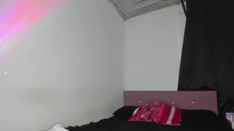 Snapshot of heellboy_ chatting on 05-05-26, 07:16 heellboy_ online show from 05-05-26, 07:16