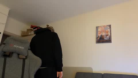 Nick online show from 01-04-25, 01:53