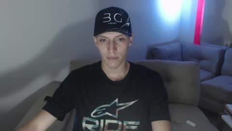 hefesto_69 online show from 09-10-25, 01:16