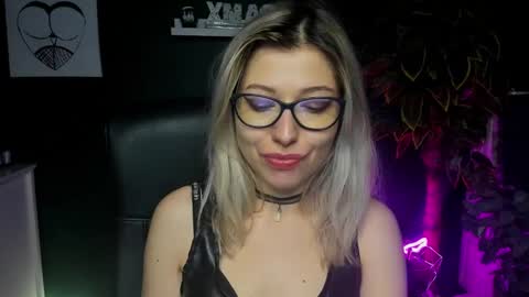 Heidi online show from 12-02-24, 01:46