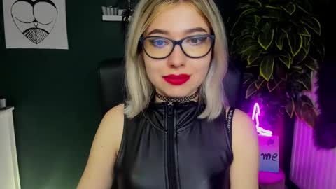 Heidi online show from 01-15-25, 11:21