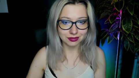 Heidi online show from 09-17-25, 04:25