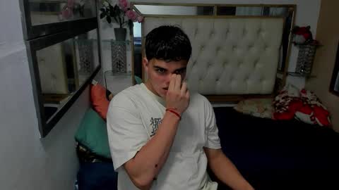 heiker_ online show from 12-14-25, 02:39