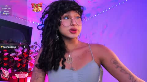 Heka Prudence online show from 02-08-25, 01:22