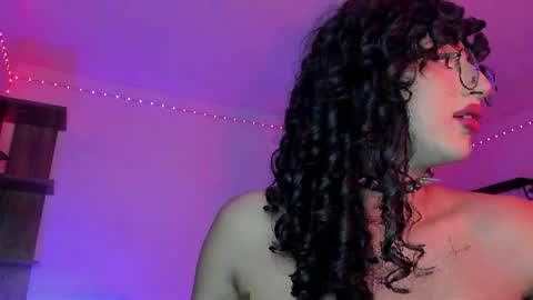 Snapshot of heka_prudence chatting on 04-07-26, 03:29 Heka Prudence online show from 04-07-26, 03:29
