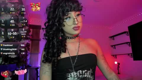 Snapshot of heka_prudence chatting on 04-09-26, 06:19 Heka Prudence online show from 04-09-26, 06:19