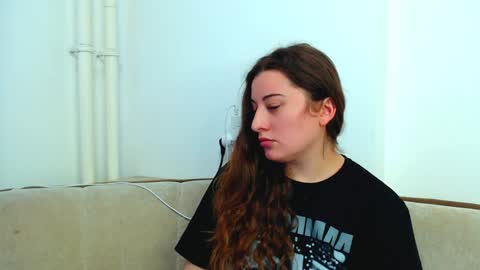 helen_adams_ online show from 12-02-24, 11:01