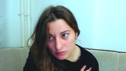 helen_adams_ online show from 12-17-24, 06:02