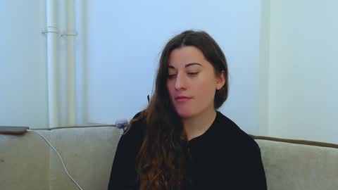 helen_adams_ online show from 02-06-25, 12:05