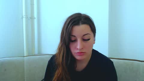 helen_adams_ online show from 03-10-25, 09:32