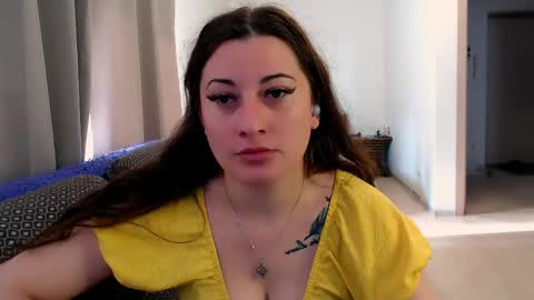 Snapshot of helen_adams_ chatting on 06-09-26, 05:08 helen_adams_ online show from 06-09-26, 05:08