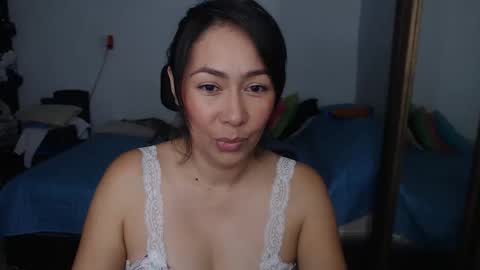 Helen online show from 04-30-26, 10:36