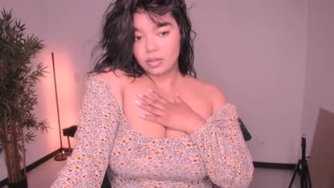 Snapshot of helen_miller chatting on 12-29-24, 11:29 helen_miller online show from 12-29-24, 11:29