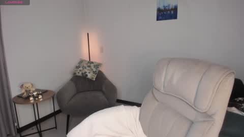 Snapshot of helen_miller chatting on 01-23-25, 12:14 helen_miller online show from 01-23-25, 12:14