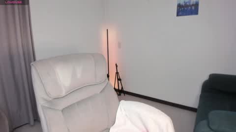 Snapshot of helen_miller chatting on 01-25-25, 12:38 helen_miller online show from 01-25-25, 12:38