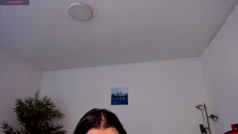 Snapshot of helen_miller chatting on 10-16-25, 09:05 helen_miller online show from 10-16-25, 09:05