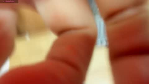 Helen online show from 10-19-25, 06:08