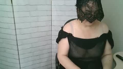 Snapshot of helen_xi chatting on 02-13-26, 07:15 Helen online show from 02-13-26, 07:15