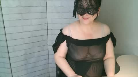 Helen online show from 05-05-26, 05:15