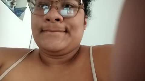 Helena online show from 02-05-26, 07:18