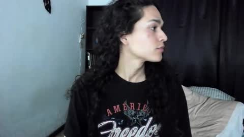 helena_spellman online show from 10-27-25, 06:39