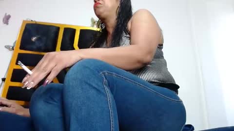 helenahotwet online show from 12-22-24, 01:00