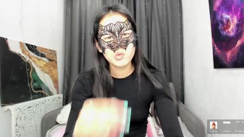 Hi I am Helen online show from 04-11-26, 07:45