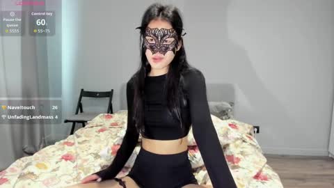 Hi I am Helen online show from 05-16-26, 02:30