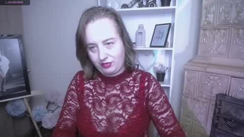 Snapshot of helenbrais chatting on 11-05-25, 07:41 Helen online show from 11-05-25, 07:41