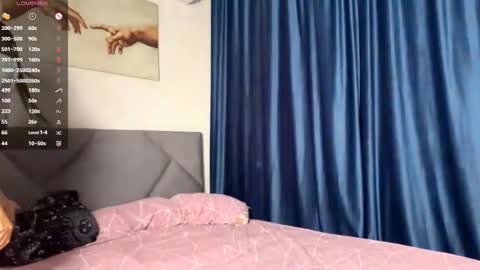 Chloe online show from 10-05-25, 12:36