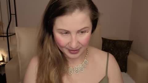 Helen online show from 11-06-25, 02:34