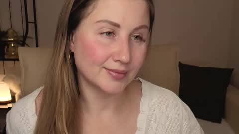 Helen online show from 11-13-25, 01:59