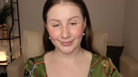Helen online show from 05-10-26, 02:17