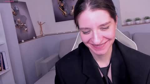 Helen online show from 02-26-25, 10:36