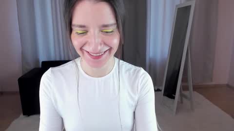 Helen online show from 09-27-25, 02:38