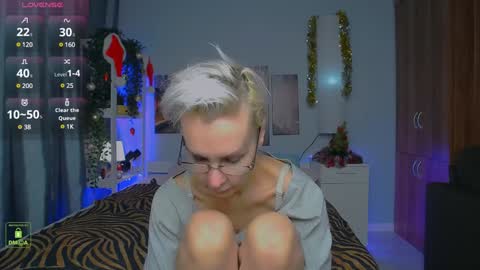 Helga online show from 12-24-24, 04:40