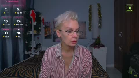 Helga online show from 12-25-24, 03:49
