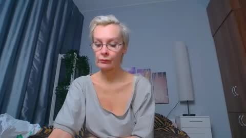 Helga online show from 02-18-25, 09:53