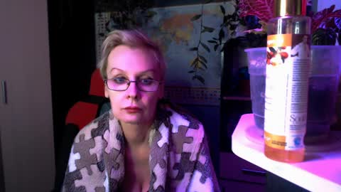 Helga online show from 04-08-26, 09:59