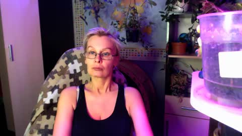 Helga online show from 05-05-26, 09:56