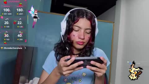 Helia Transfem and Amy online show from 09-11-25, 02:50