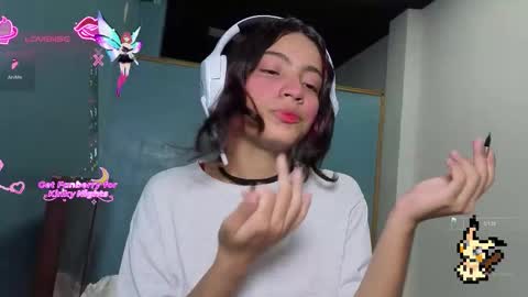 Helia Transfem and Amy online show from 10-26-25, 11:09