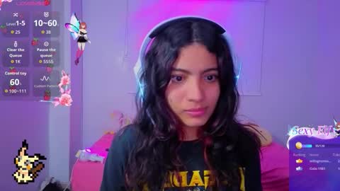 Helia Transfem and Amy online show from 02-05-26, 03:55