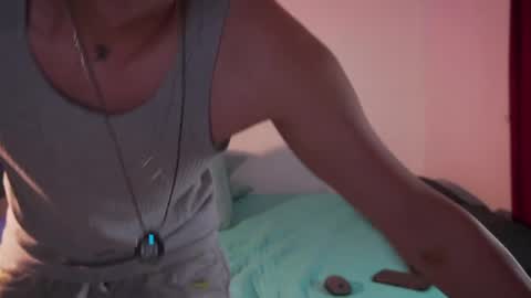 Helio online show from 03-28-26, 03:06