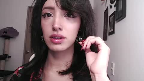 cher online show from 01-11-25, 10:29