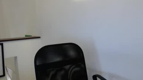 Snapshot of hell_boy66 chatting on 02-04-26, 11:53 Eros online show from 02-04-26, 11:53