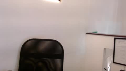 Snapshot of hell_boy66 chatting on 02-07-26, 01:20 Eros online show from 02-07-26, 01:20