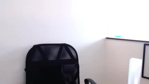 Snapshot of hell_boy66 chatting on 02-15-26, 08:38 Eros online show from 02-15-26, 08:38