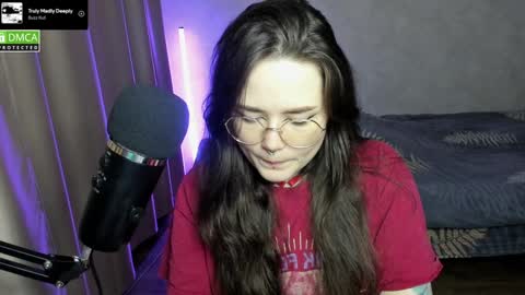 Red online show from 12-19-24, 08:13